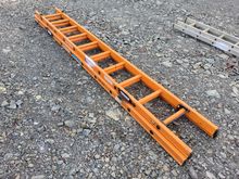 Image of Extending Ladder