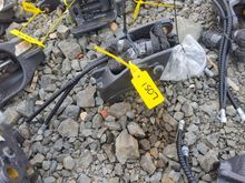 Image of Hitch 35mm Pins, 110mm Ears, 150mm Centres