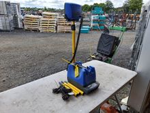 Image of K9 LED Portable Battery Site Light