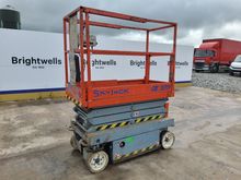 Image of SkyJack III3219 Scissor Lift