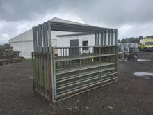 Image of Qty of Stock Gates