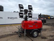 Image of Tower Light VB-9 Trailed Lighting Tower