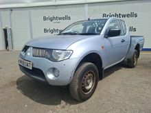 Image of MITSUBISHI L200 4WORK DI-D C/C 4X4 Pick-up