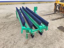 Image of Maxi-Brush Linkage Brush