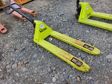 Image of Pramac 2.5T Pallet Truck