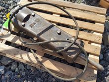 Image of 5T Breaker 25mm Pins | 100mm Ears