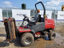 Image of Toro 4wd LT3340 Ride on Mower