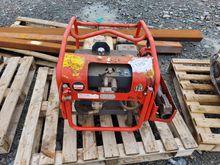 Image of Belle Altrad Bulldog 20/140 Hydraulic Petrol Power Pack & Breaker