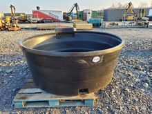 Image of 75'' Cattle Water Butt