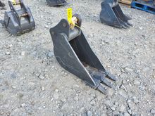 Image of Bucket 1ft Wide, 45mm Pins, 145mm Ears, 240mm Centres