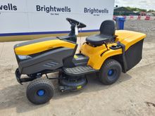 Image of Stiga Estate E Electric Ride on Mower