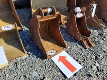 Image of Whites 1ft Excavator Bucket 145mm Ears 185mm Centres 35mm Pins