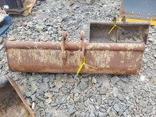 Image of 4.3" Bucket, 35mm Pins, 125mm Ears, 165mm Centres