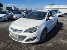 Image of VAUXHALL ASTRA EMERG-Y SERV CDTIEC Estate