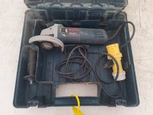 Image of Bosch GWS 850 C Professional Angle Grinder