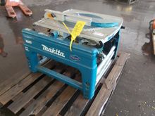 Image of Makita Saw Bench
