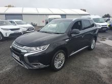 Image of MITSUBISHI OUTLANDER 4H PHEV CVT Estate