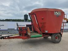 Image of Hi Spec V12 Feeder