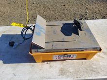 Image of Compact Tile Saw