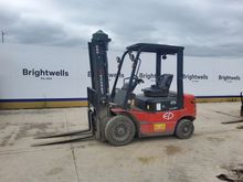 Image of EP EFL252 Electric Forklift