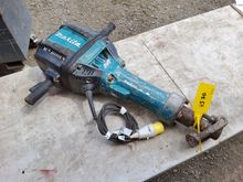 Image of Makita HM1812 Breaker