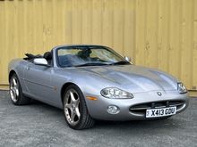Image of 2000 Jaguar XK8 Convertible