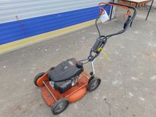 Image of Husqvarna Lb 548Se 480Mm Mulching Lawn Mower Petrol 32.5Kg