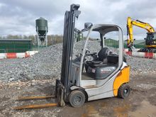 Image of Still RX70-16 Forklift