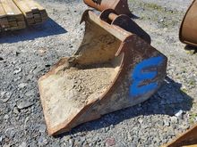 Image of 24" Digging Bucket Bucket
