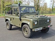 Image of 1998 Land Rover Defender Wolf XD