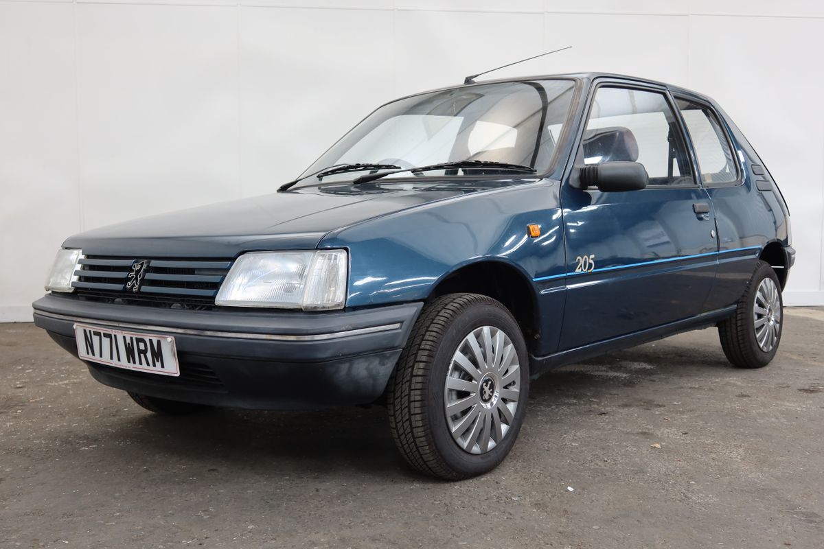 eyJidWNrZXQiOiJicmlnaHR3ZWxscyIsImtleSI6