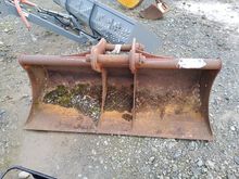 Image of 6' CX130 Ditching Bucket