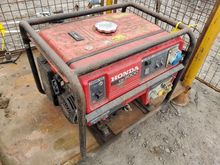 Image of Honda EM3000X Generator