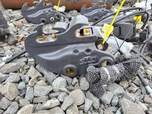 Image of Hitch 35mm Pins, 110mm Ears, 150mm Centres