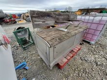 Image of Aluminium Bench