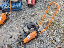 Image of Belle 12" Petrol Compaction Plate