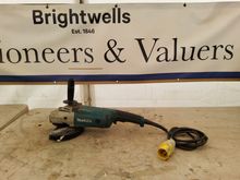 Image of Makita GA9020 Angle Grinder