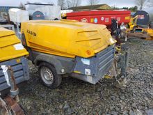 Image of Atlas Copco XAS67 26.5KW Trailed Compressor