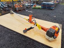 Image of Husqvarna Petrol Strimmer