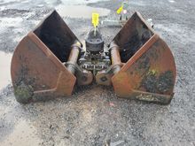 Image of Kinshofer Clamshell Bucket - 30mm Pins