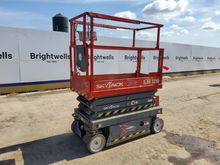 Image of Skyjack SJIII 3219 Electric Scissor Lift