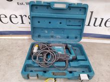 Image of Makita HR3210C Rotary Hammer Drill