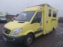 Image of MERCEDES-BENZ SPRINTER 519 CDI Ambulance