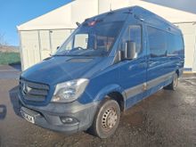 Image of MERCEDES-BENZ SPRINTER 519 CDI Van With Side Windows