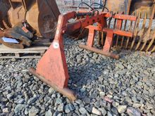 Image of Browns Bale Grab on Manitou Brackets