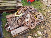 Image of Pallet of Heavy Duty Chains