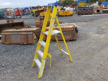 Image of Youngman Grp Platform Step 4 Tread