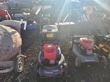 Image of Honda Pro Pedestrian Mower