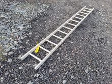 Image of Single Extension Ladder - 13 Rung