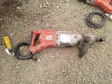 Image of Milwaukee Kango 900 Breaker